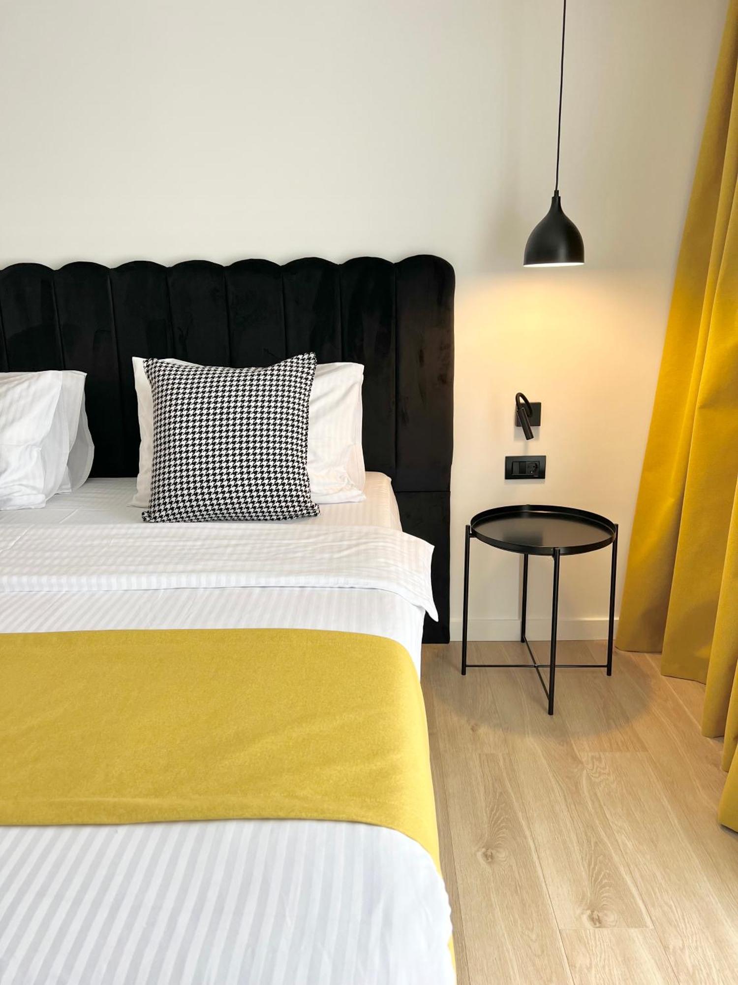 Krystal Boutique Mansion Hotel ฮูเนโดอารา ภายนอก รูปภาพ
