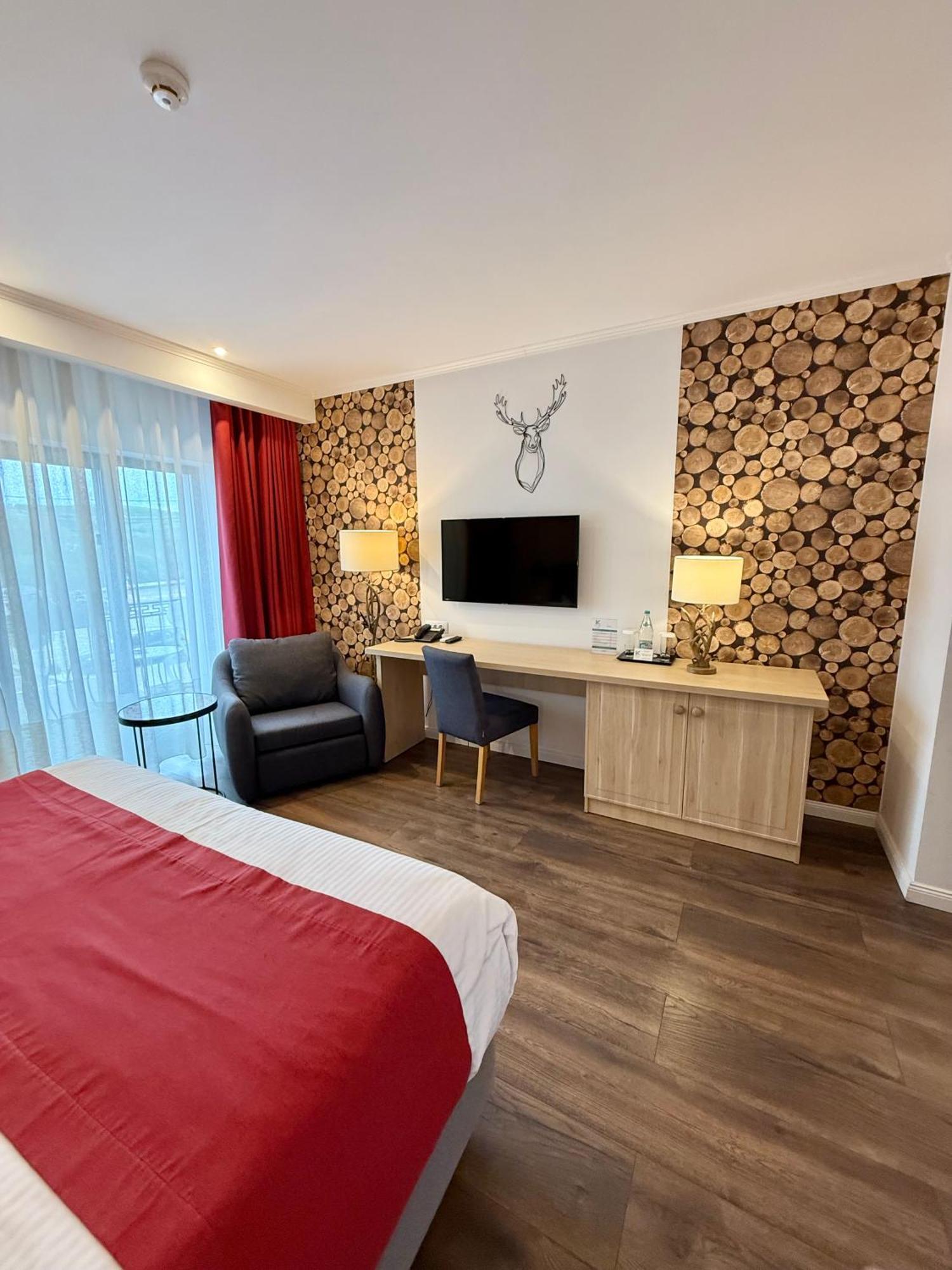 Krystal Boutique Mansion Hotel ฮูเนโดอารา ภายนอก รูปภาพ